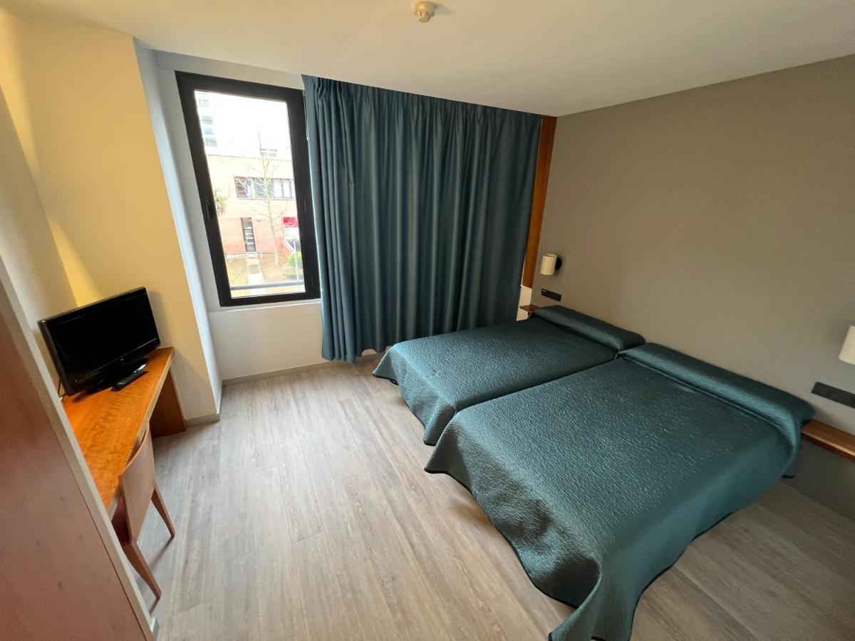 Duque De Wellington Hotel Vitoria-Gasteiz Ngoại thất bức ảnh