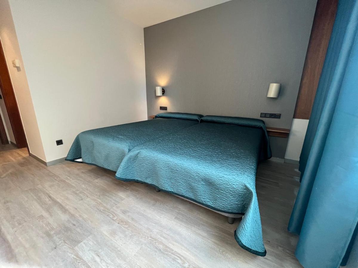 Duque De Wellington Hotel Vitoria-Gasteiz Ngoại thất bức ảnh