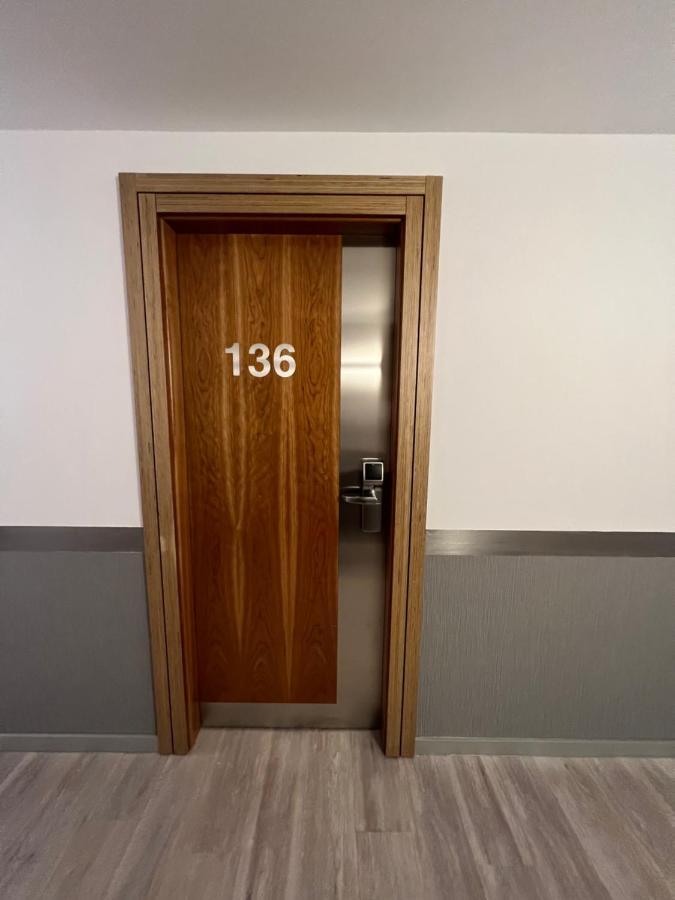 Duque De Wellington Hotel Vitoria-Gasteiz Ngoại thất bức ảnh