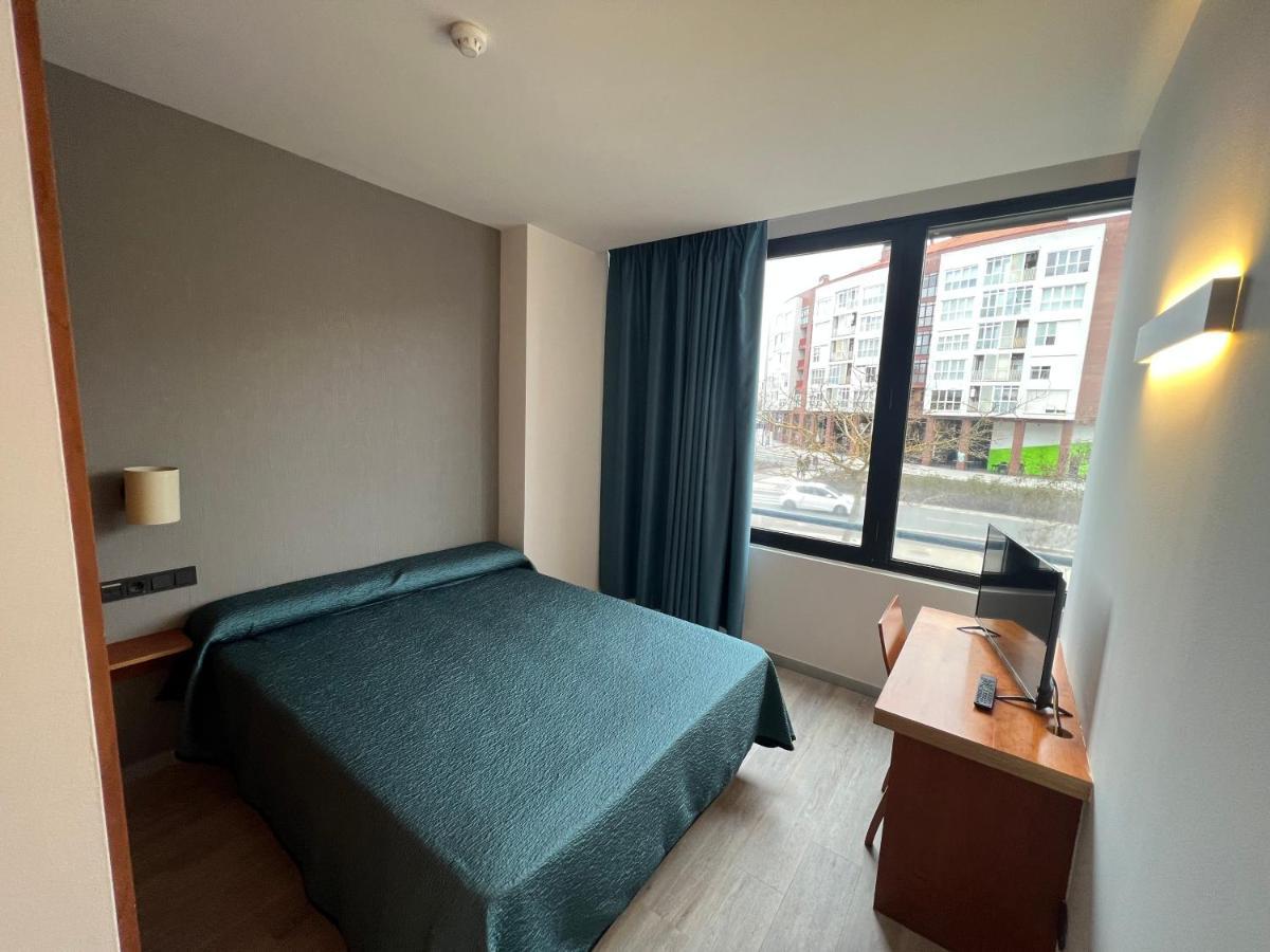 Duque De Wellington Hotel Vitoria-Gasteiz Ngoại thất bức ảnh
