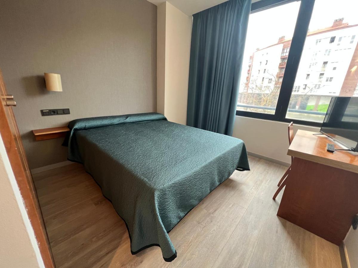 Duque De Wellington Hotel Vitoria-Gasteiz Ngoại thất bức ảnh