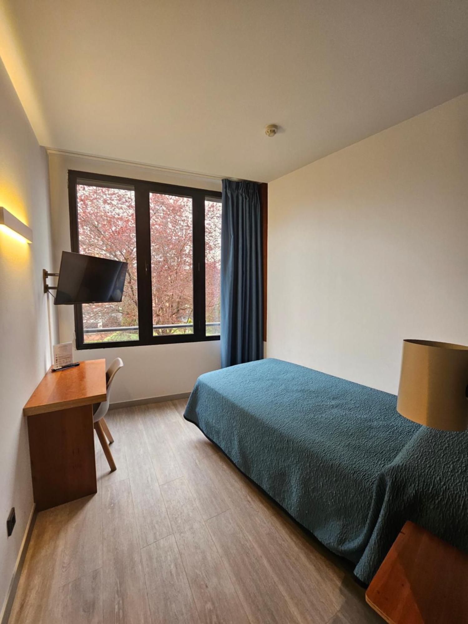 Duque De Wellington Hotel Vitoria-Gasteiz Ngoại thất bức ảnh