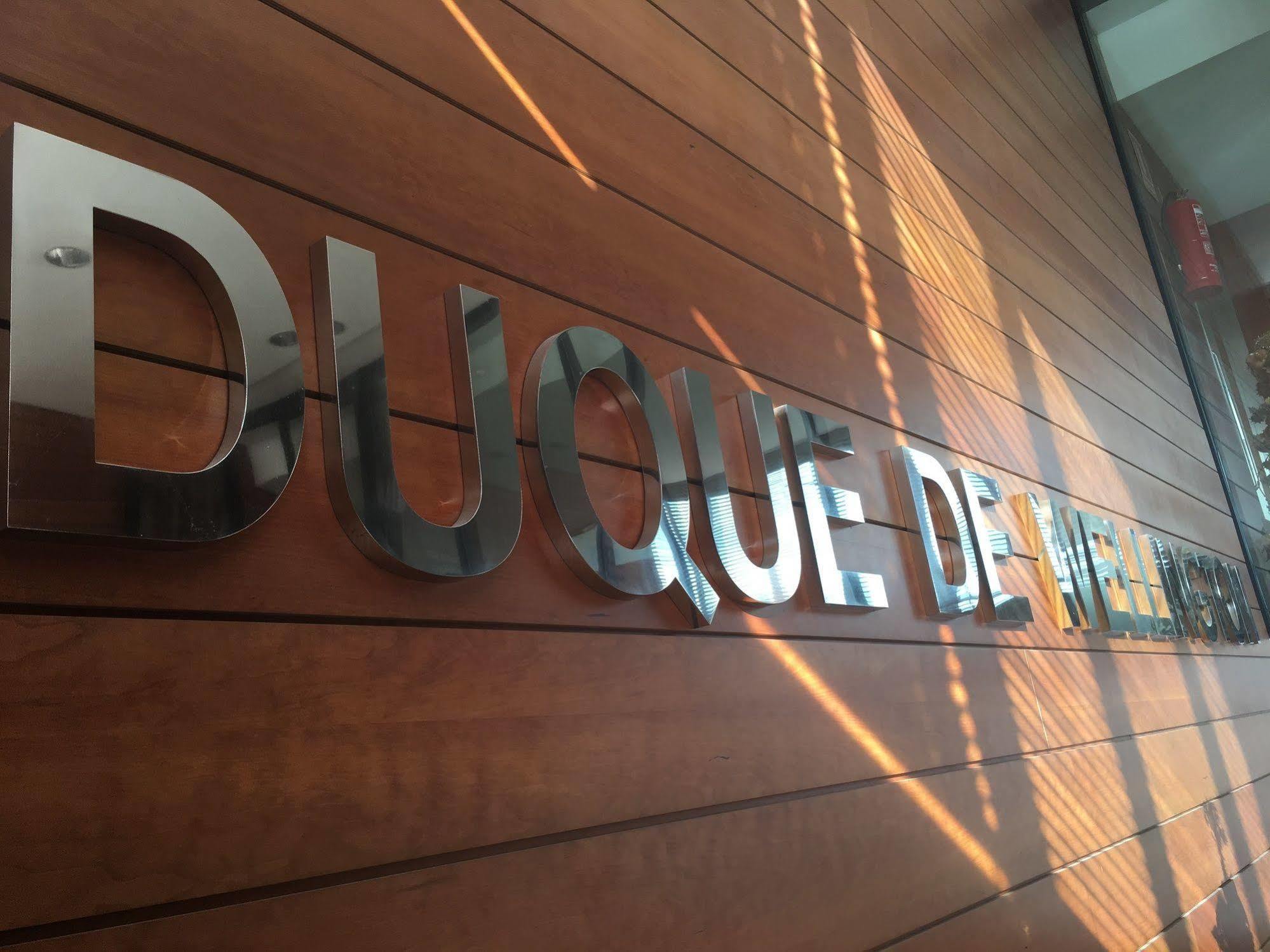 Duque De Wellington Hotel Vitoria-Gasteiz Ngoại thất bức ảnh